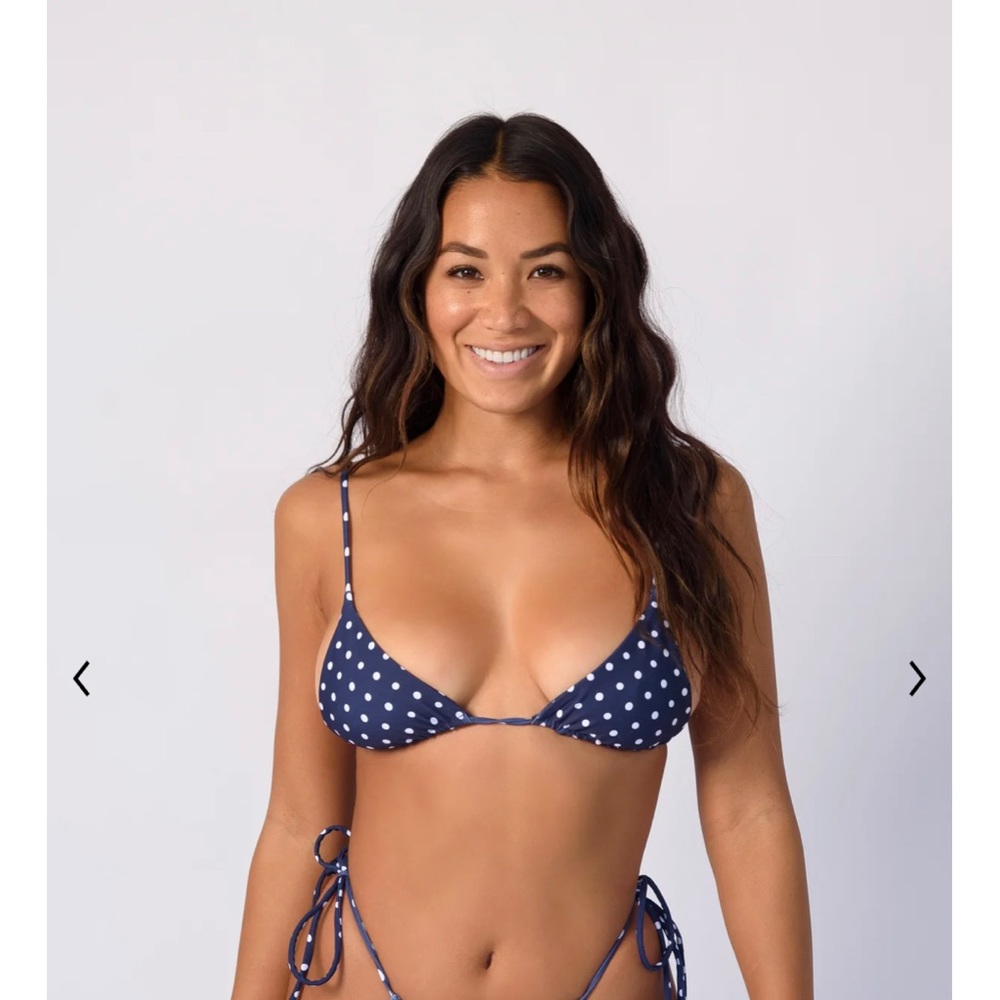 NWT SKATIE ELLA top in Windsor size M